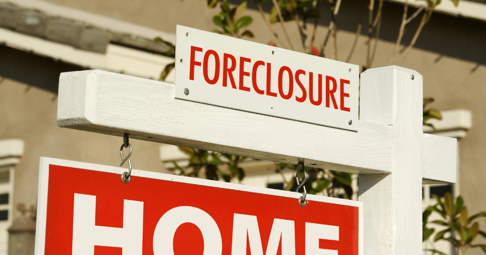 picture of a foreclosure sign on a house